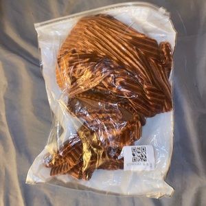 BRAND NEW 2 PIECE VELVET SET